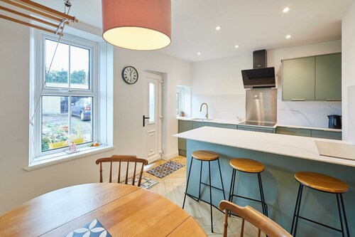 Host & Stay | Cheviot Street