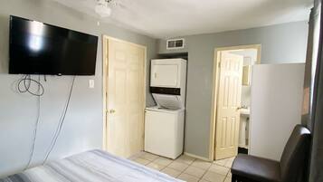 3 sovrum, wi-fi och sÀngklÀder