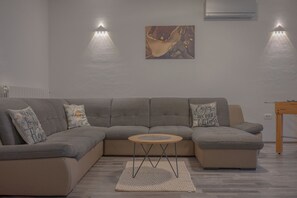 Televisie en een tafeltennistafel