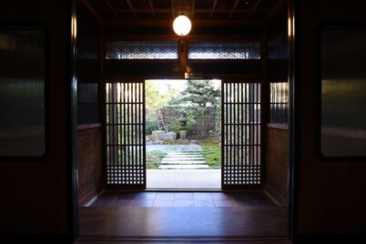 Luxury Kanazawa Machiya with Private Garden – Walk to Kenrokuen – Sleeps 8