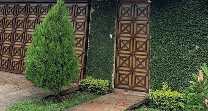 Charming 3-bedroom house with AC and WiFi in marvelous San Pedro Sula