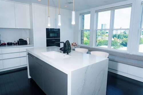 Rare! XL Luxury Penthouse Buckhead / Midtown 2 Bed 2.5 Bath