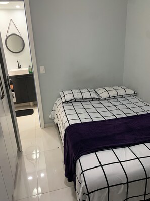 1 bedroom, iron/ironing board, WiFi, bed sheets