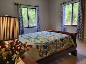 3 dormitorios, tabla de planchar con plancha, wifi y ropa de cama