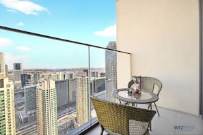 Apartment, Balcony, Canal View | City view