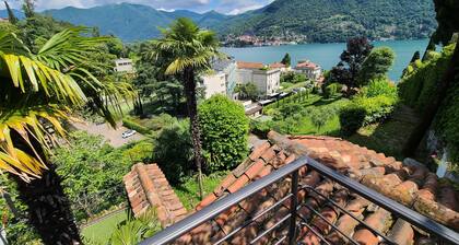 Villa "La Gabbianella" Overview in Moltrasio, Como