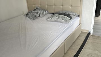 3 bedrooms, WiFi
