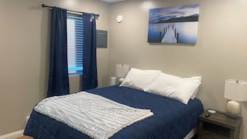 2 bedrooms, iron/ironing board, free WiFi, bed sheets