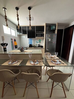 Private kitchen - Apartment in Porto Plaza Condominium (Porto de Galinhas Ipojuca)