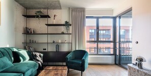 Design Loft, Balcony, Courtyard View - Apartamenty Doki Living Q4Apartments (Gdansk)