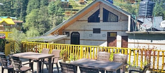 Crystal Mountain Jibhi