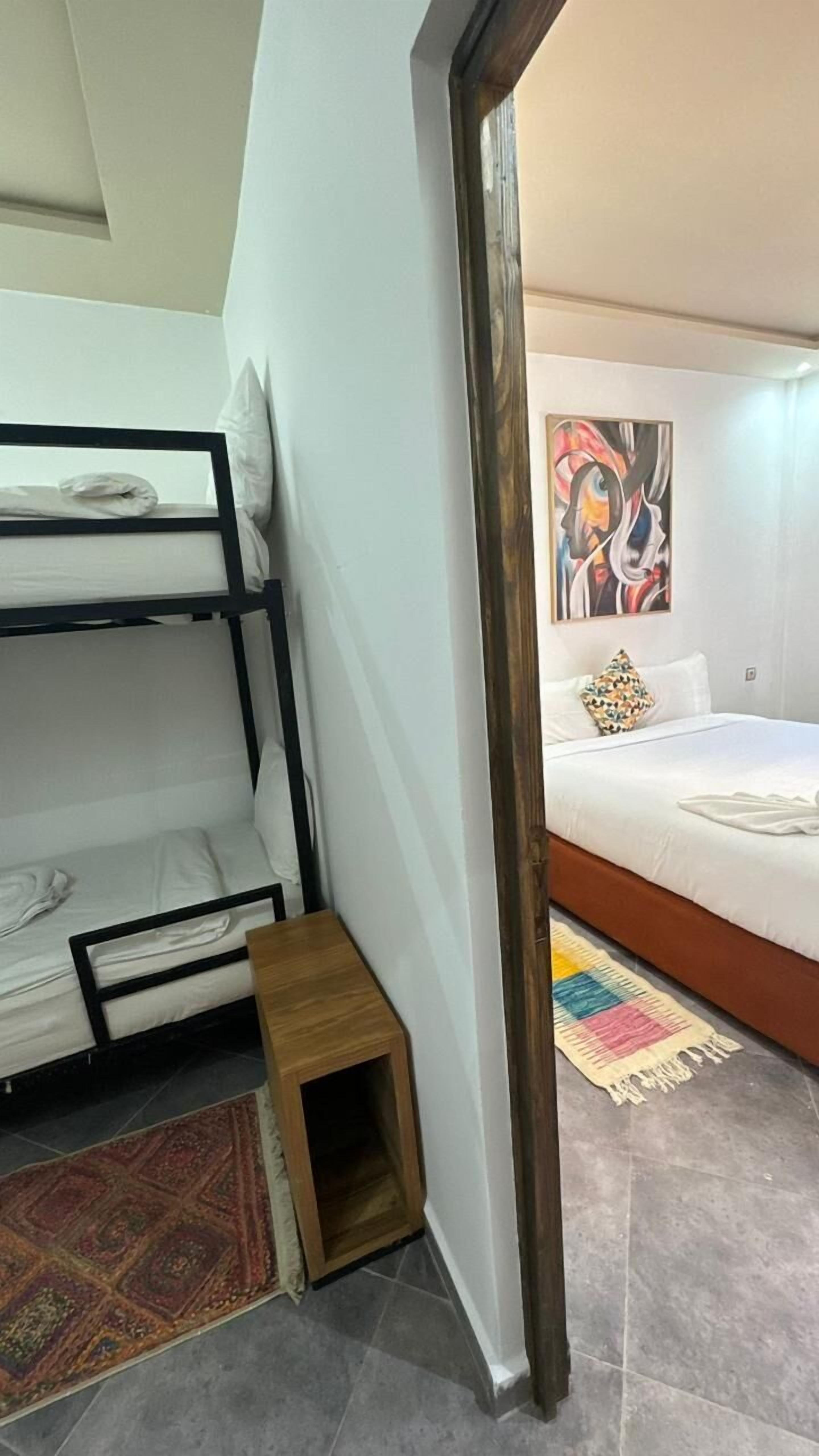 Family Studio Suite | Free WiFi, bed sheets