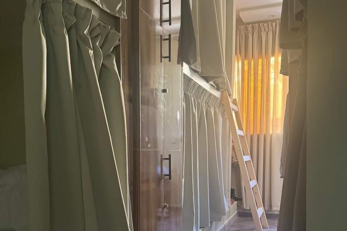 Classic Shared Dormitory, Women only | Free WiFi, bed sheets