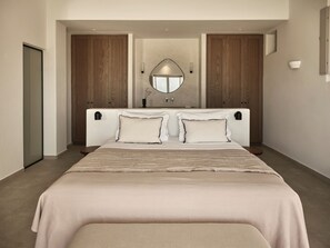 Master Suite Heated Pool, Sea View | 1 ห้องนอน, เครื่องนอนระดับพรีเมียม, มินิบาร์, ตู้นิรภัยในห้องพัก