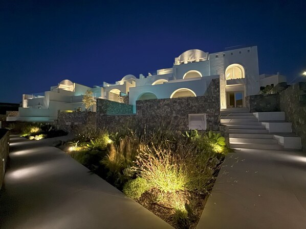 Front of property - evening/night - Ark (Santorini)