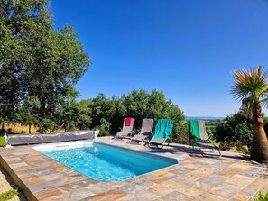 Piscine extérieure, piscine chauffée