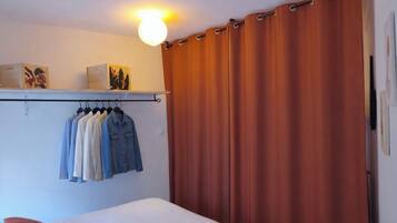 1 chambre, Wi-Fi gratuit, draps fournis