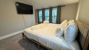 3 bedrooms, WiFi, bed sheets