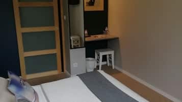 Bureau, chambres insonorisées, Wi-Fi gratuit, draps fournis