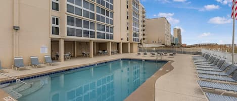 Condo, nhiều giường (Edgewater West 65) | Hồ bơi