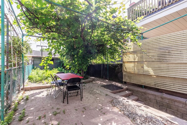 BBQ/picnic area