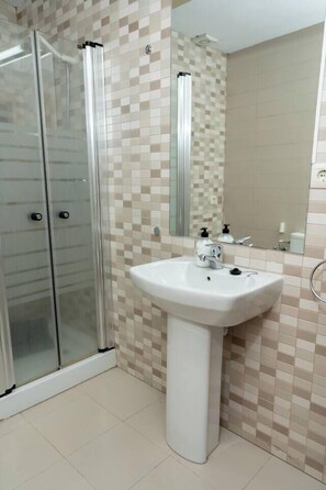 Hair dryer - Puerta Real Apartments (Granada)