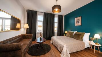 2 bedrooms, desk, iron/ironing board, travel crib