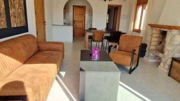 Televisie en een tafeltennistafel