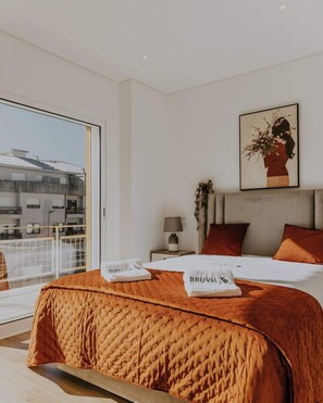 4 bedrooms, iron/ironing board, travel cot, WiFi