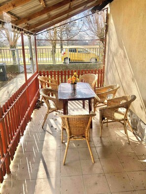 Nhà | Khu ẩm thực ngoài trời