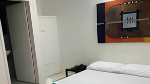Klassieke kamer, 1 twee- of 2 eenpersoonsbedden
