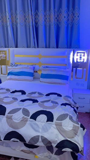 1 soveværelse, strygejern/strygebræt, Wi-Fi