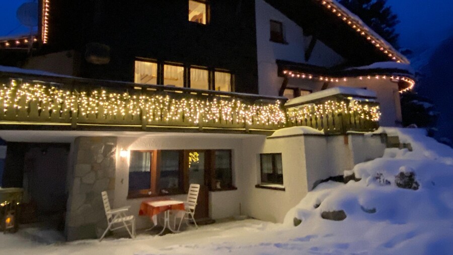 Chalet in Saas Fee Near Ski Slopes