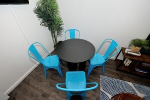 Apartament, 3 dormitoris, fumadors | Menjador