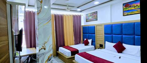 Premium Triple Room, Multiple Beds, City View | Exterior