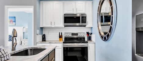 Appart'hôtel, plusieurs lits (Sterling Reef 904) | Cuisine privée