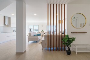 TV connectée, table de tennis de table