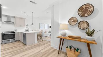 Condo, Resort View | Private kitchen | Full-sized fridge, microwave, oven, stovetop