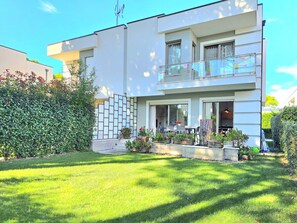 Exterior - Modern Villa at Perla Resort 150 (Gjiri Lalzit)