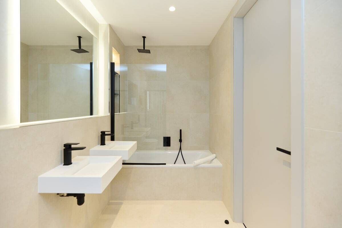 House (2 Bedrooms) | Exterior