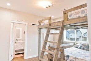 2 chambres, lit parapluie, Wi-Fi, draps fournis