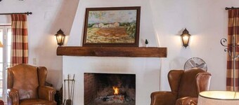 Charming Farm House With Pool