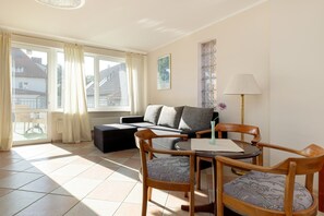 Living room - Apartment for 3 People, Breakfast Included (Rewal)