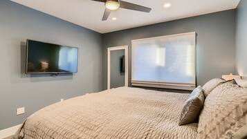 2 chambres, bureau, fer et planche à repasser, Wi-Fi gratuit