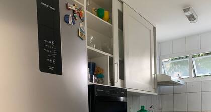 Room with garage in the Central South Region of BH