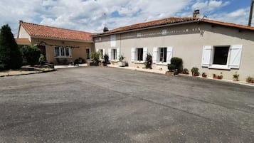 Extérieur