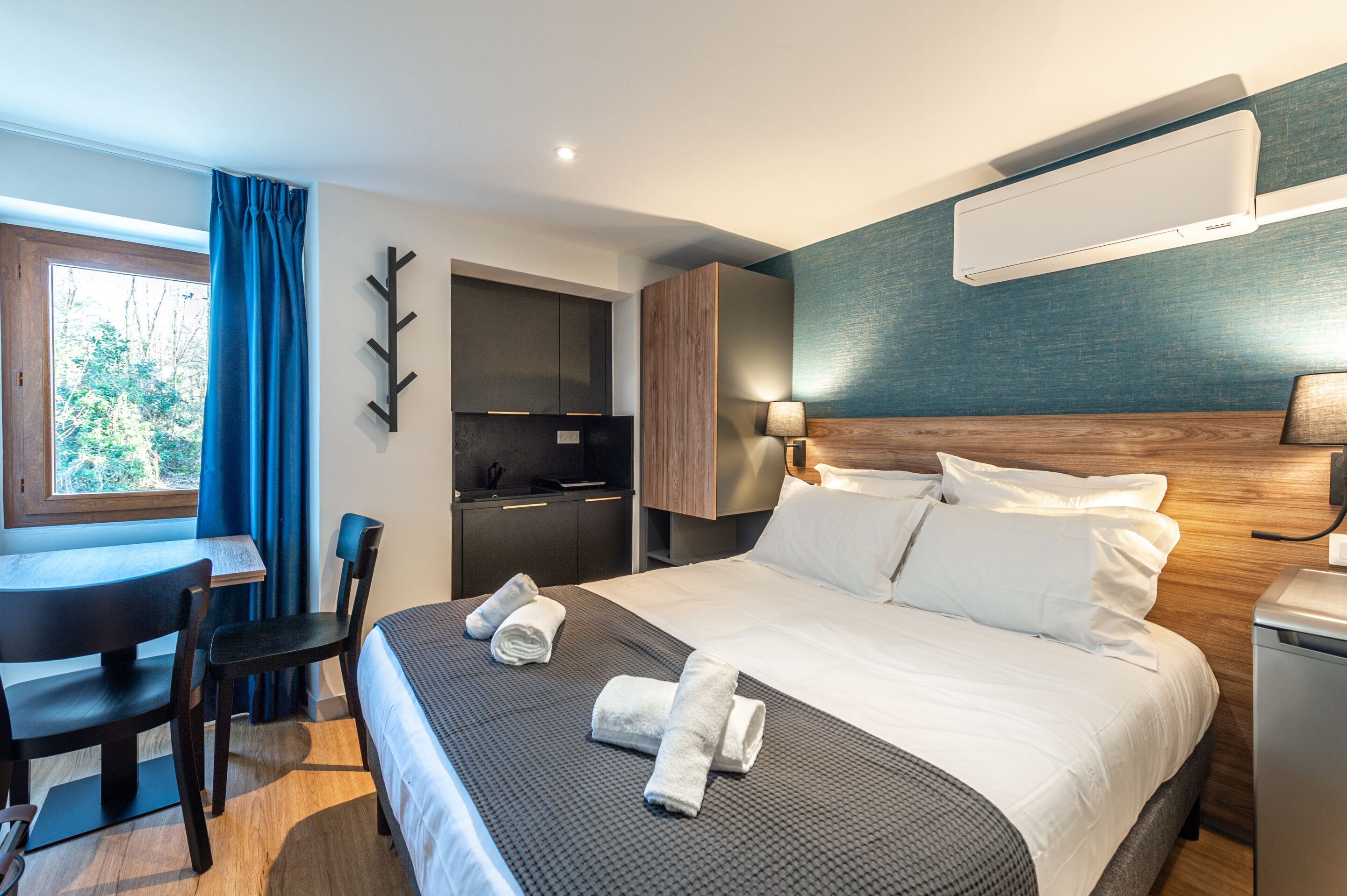 Wi-Fi gratuit, draps fournis