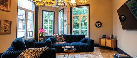 Fernseher, BĂŒcher