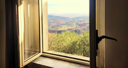 House in the small village of Irpinia, for groups of friends and families