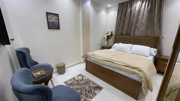 Standard Room | Minibar, desk, free WiFi, bed sheets